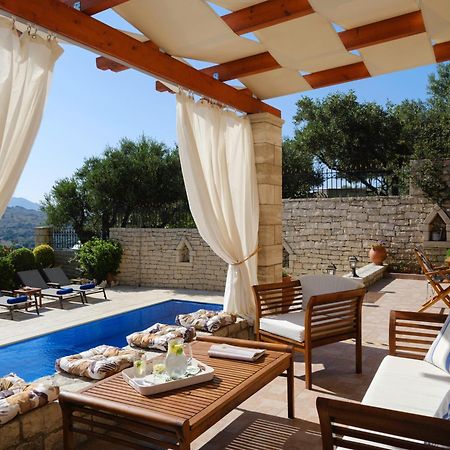 Ageri Traditional Villa Aryiroúpolis 외부 사진