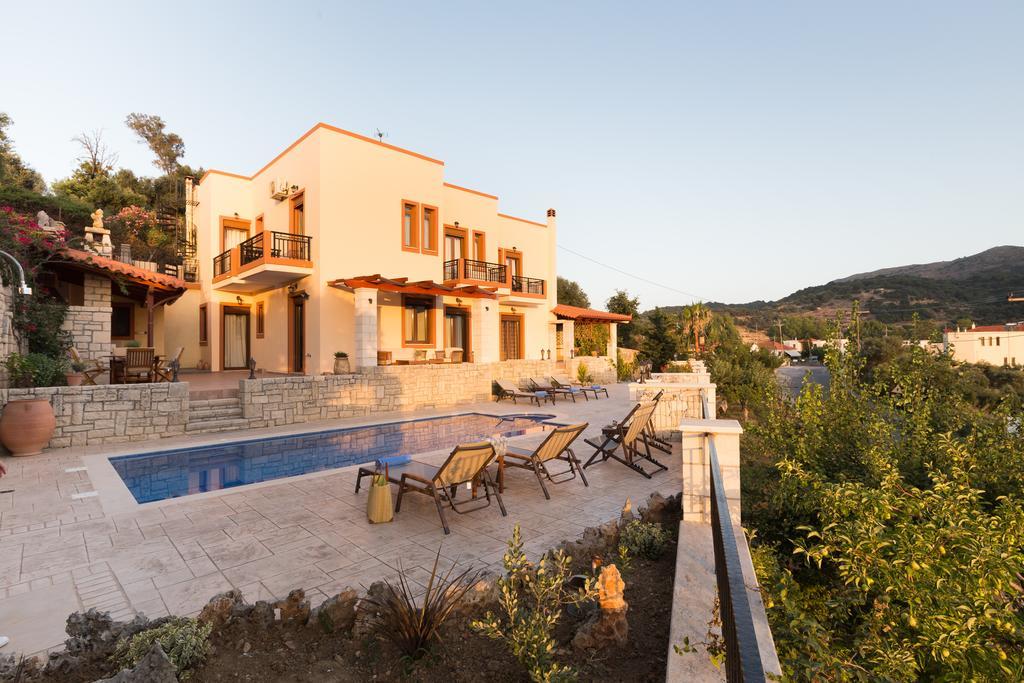 Ageri Traditional Villa Aryiroúpolis 외부 사진